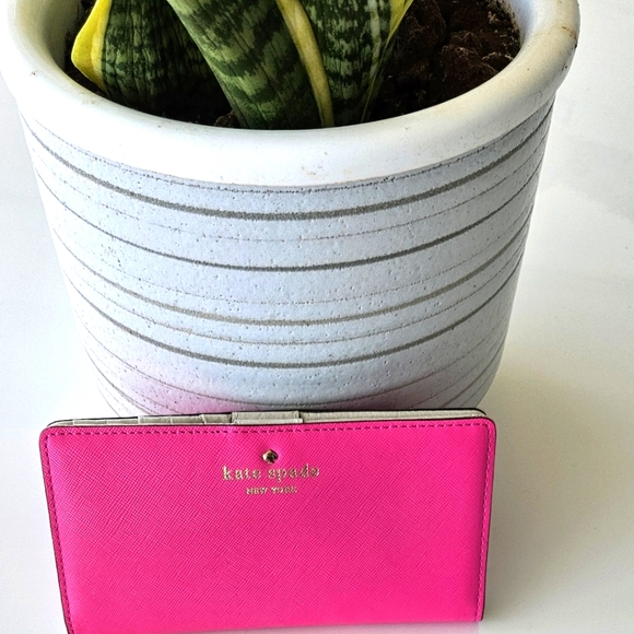 🌴 kate spade 3-piece curated Hawaii Exclusive - Tropical Palms Gorgeous Set 🌺 - Picture 6 of 13